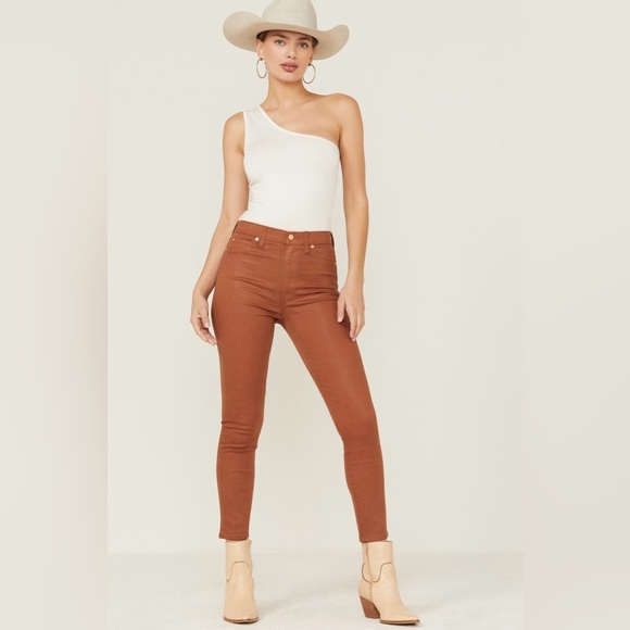 7 For All Mankind Coated Faux Leather Ankle Jeans in Camel Size 30 - Picture 1 of 17